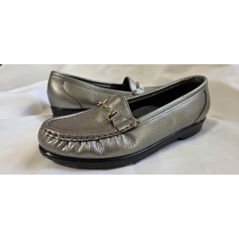 SAS Women’s Metro Slip On Loafer Silver 6.5 W Tripad Comfort San Antonio Shoe Co